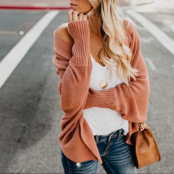 Oversized Cocoon Cardigan - Picture 2 of 8